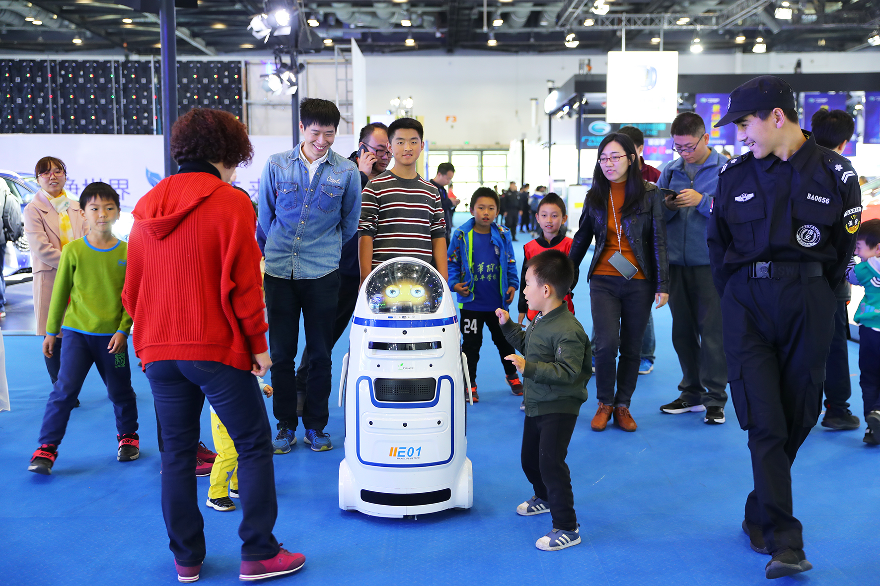 【W(wǎng)ICV&middot;展覽會】2023世界智能網(wǎng)聯(lián)汽車大會展覽會今日起開放觀眾報名！_北京中汽四方會展有限公司
